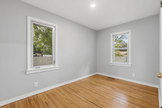 6114 Dupont Avenue N, Brooklyn Center, MN 55430