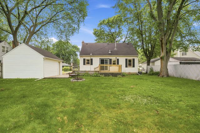6114 Dupont Avenue N, Brooklyn Center, MN 55430
