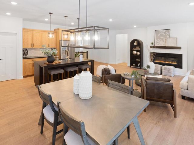 7739 Adler Trail, Inver Grove Heights, MN 55077