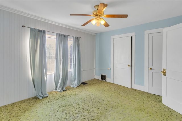 2014 Mclean St, Aliquippa, PA 15001