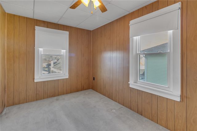 2014 Mclean St, Aliquippa, PA 15001