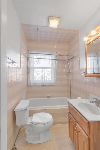 2014 Mclean St, Aliquippa, PA 15001