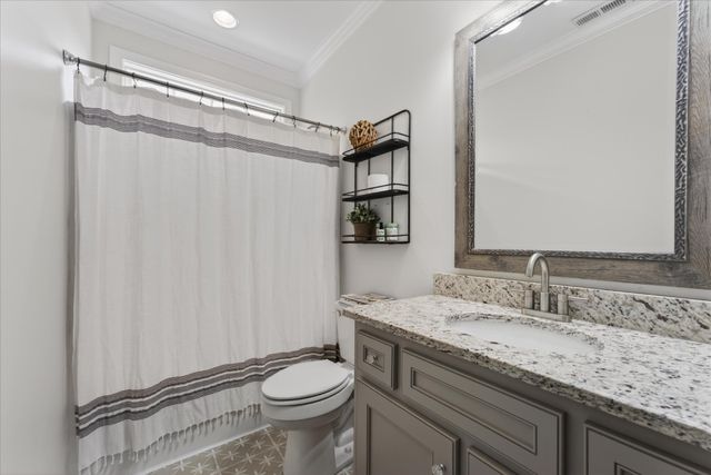 4387 Memory Ln, Adams, TN 37010