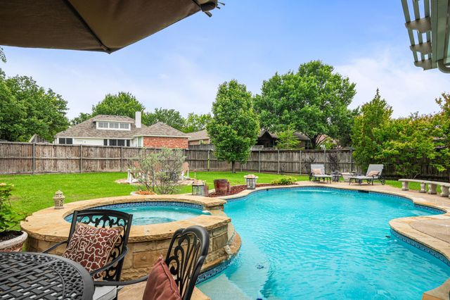 2735 Creek Crossing Drive, Mckinney, TX 75072