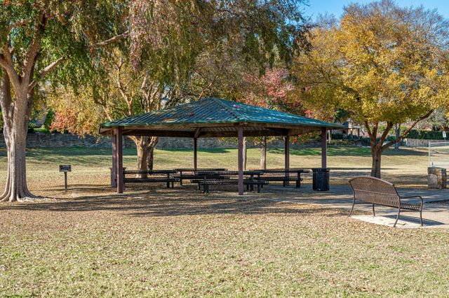 2735 Creek Crossing Drive, Mckinney, TX 75072