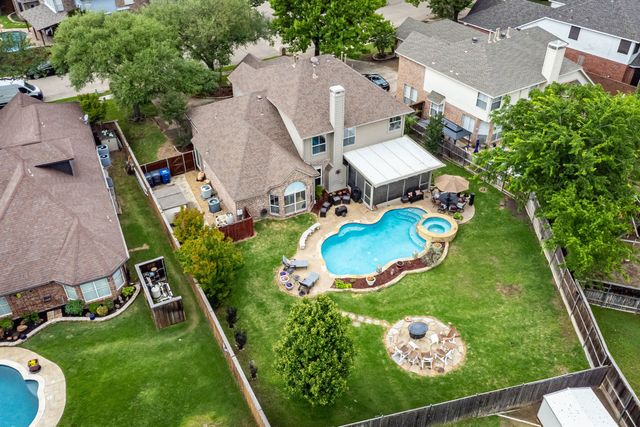 2735 Creek Crossing Drive, Mckinney, TX 75072