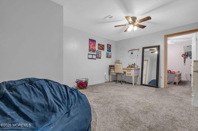 8 West Avenue, Old Bridge, NJ 08857