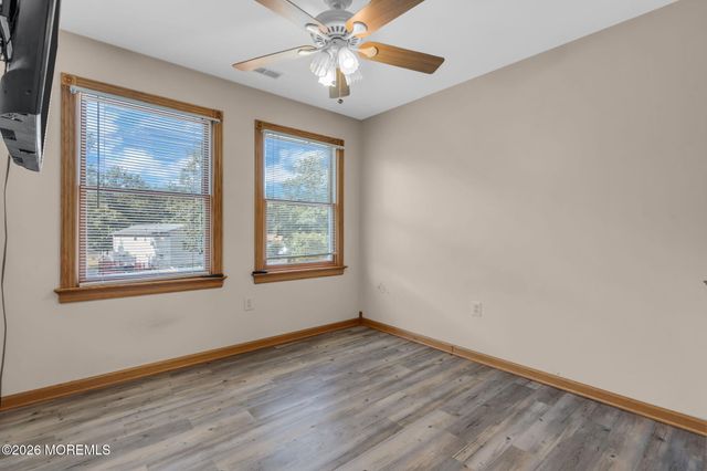 8 West Avenue, Old Bridge, NJ 08857
