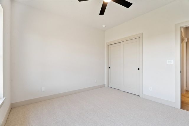 810 Crestview Drive, Solon, IA 52333