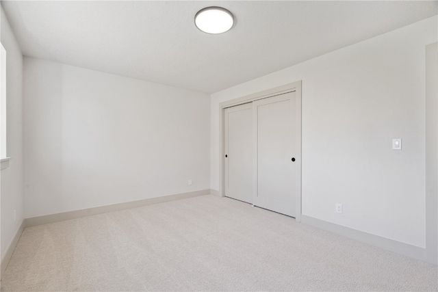 810 Crestview Drive, Solon, IA 52333