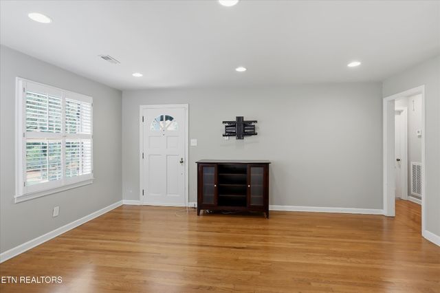 4061 Sequoyah Ave, Knoxville, TN 37919