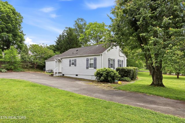 4061 Sequoyah Ave, Knoxville, TN 37919