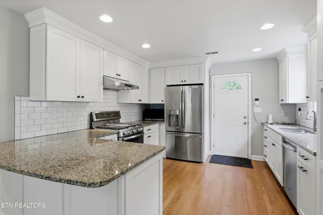 4061 Sequoyah Ave, Knoxville, TN 37919