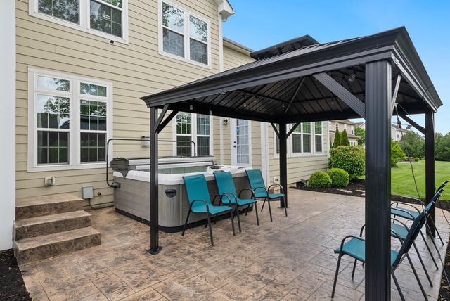 6139 Acadia Court, Galena, OH 43021