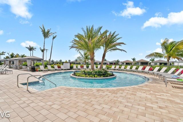 9380 Mountain Pne Grove, Boynton Beach, FL 33473