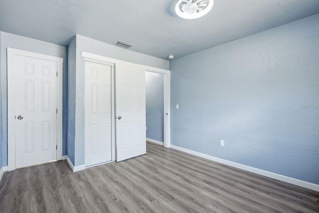 8143 OVERLOOK PLACE NE, St Petersburg, FL 33702