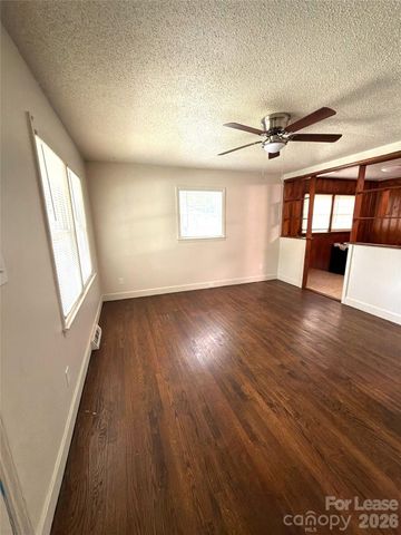 4410 Brooktree Drive, Charlotte, NC 28208