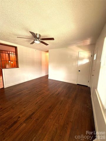 4410 Brooktree Drive, Charlotte, NC 28208