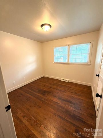 4410 Brooktree Drive, Charlotte, NC 28208