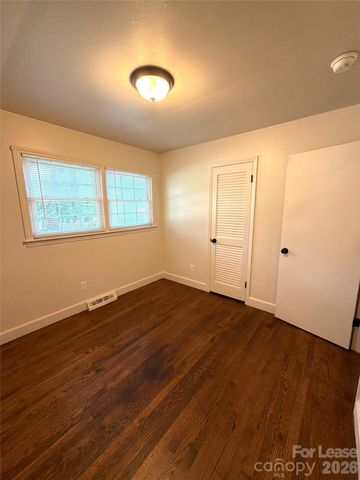 4410 Brooktree Drive, Charlotte, NC 28208