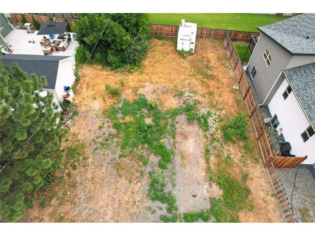 7051 W 20th Ave, Lakewood, CO 80214