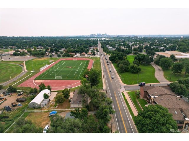 7051 W 20th Ave, Lakewood, CO 80214