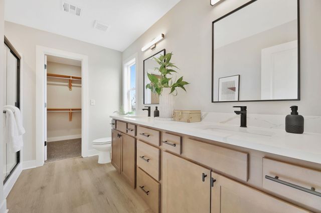 1740 S Goebel St, Wichita, KS 67207