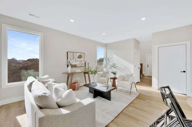 1740 S Goebel St, Wichita, KS 67207