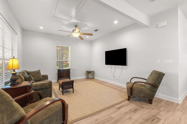 921 Luther Carter, Petal, MS 39465