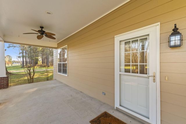 921 Luther Carter, Petal, MS 39465