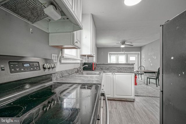 83 OAK ST, Pennsville, NJ 08070