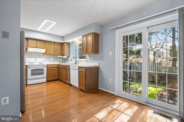 14920 DUNVEGAN CT, Silver Spring, MD 20906