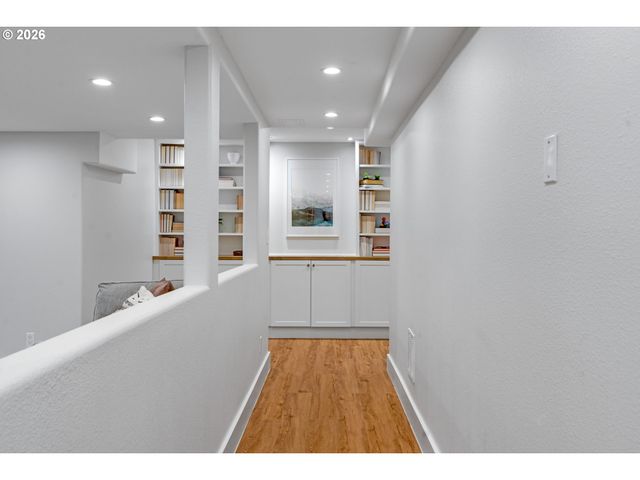 431 Sw COLONY Dr, Portland, OR 97219