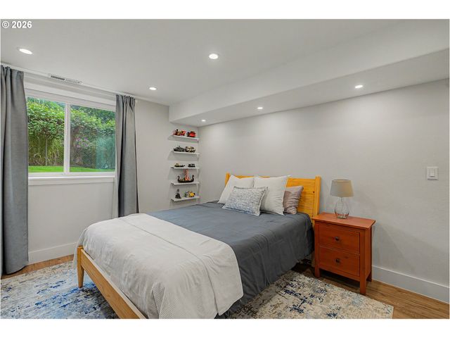 431 Sw COLONY Dr, Portland, OR 97219
