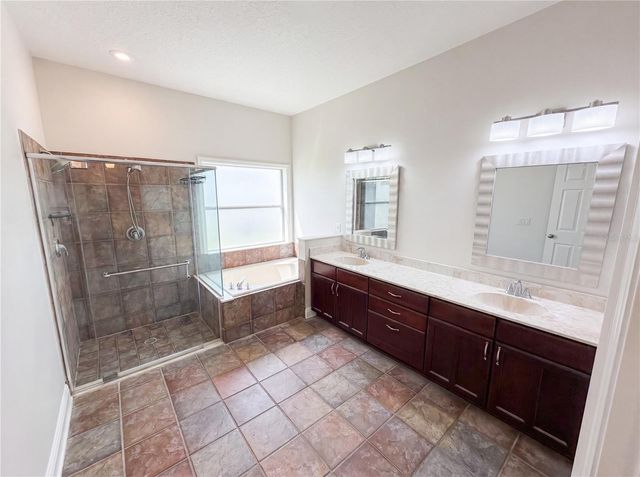 3379 MORELYN CREST CIRCLE, Orlando, FL 32828