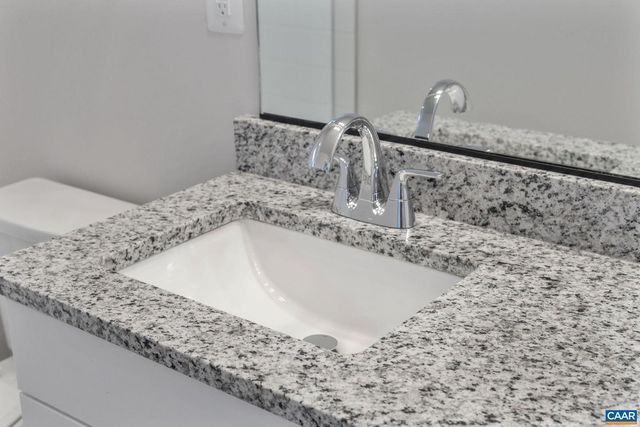 754 PARK RIDGE DR, Crozet, VA 22932