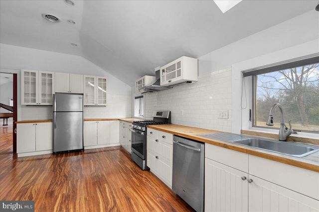 157 PINE RUN RD, Doylestown, PA 18901