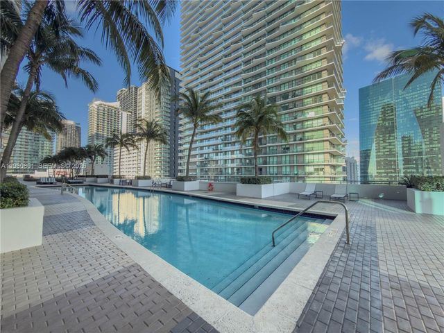 60 SW 13rd St 1605, Miami, FL 33130