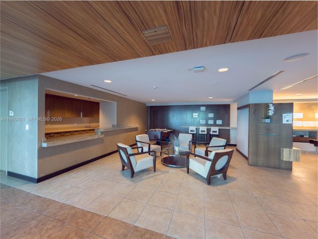 60 SW 13rd St 1605, Miami, FL 33130