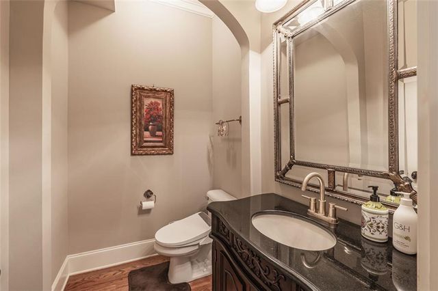 5566 Aviemore Court, Suwanee, GA 30024