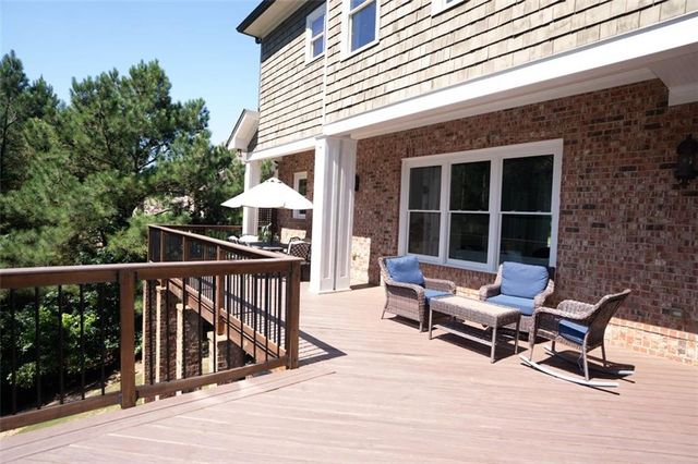 5566 Aviemore Court, Suwanee, GA 30024