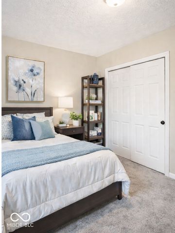 340 Seabreeze Circle, Avon, IN 46123