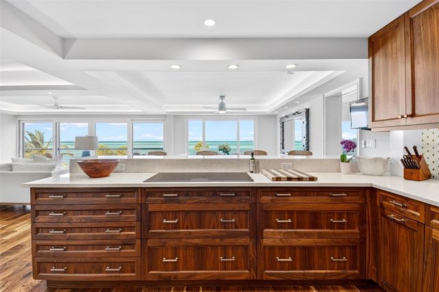 4708 OCEAN BOULEVARD E4, Sarasota, FL 34242