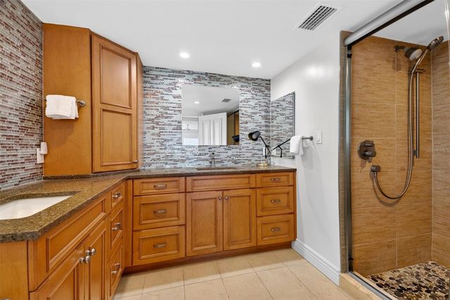 4708 OCEAN BOULEVARD E4, Sarasota, FL 34242