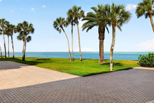 4708 OCEAN BOULEVARD E4, Sarasota, FL 34242