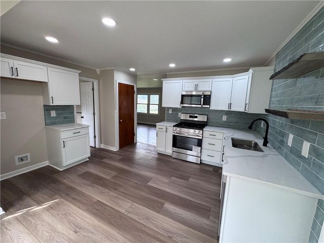 6437 Craig Street, Merriam, KS 66202
