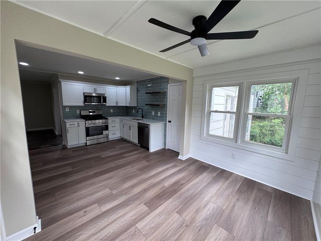 6437 Craig Street, Merriam, KS 66202