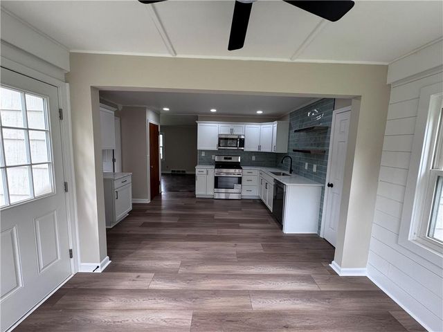 6437 Craig Street, Merriam, KS 66202