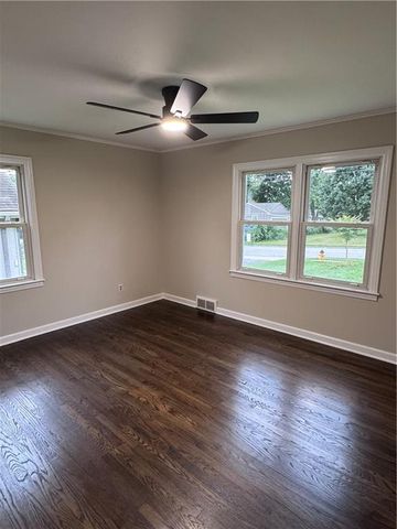6437 Craig Street, Merriam, KS 66202