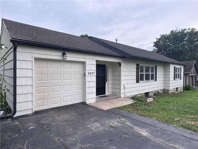 6437 Craig Street, Merriam, KS 66202